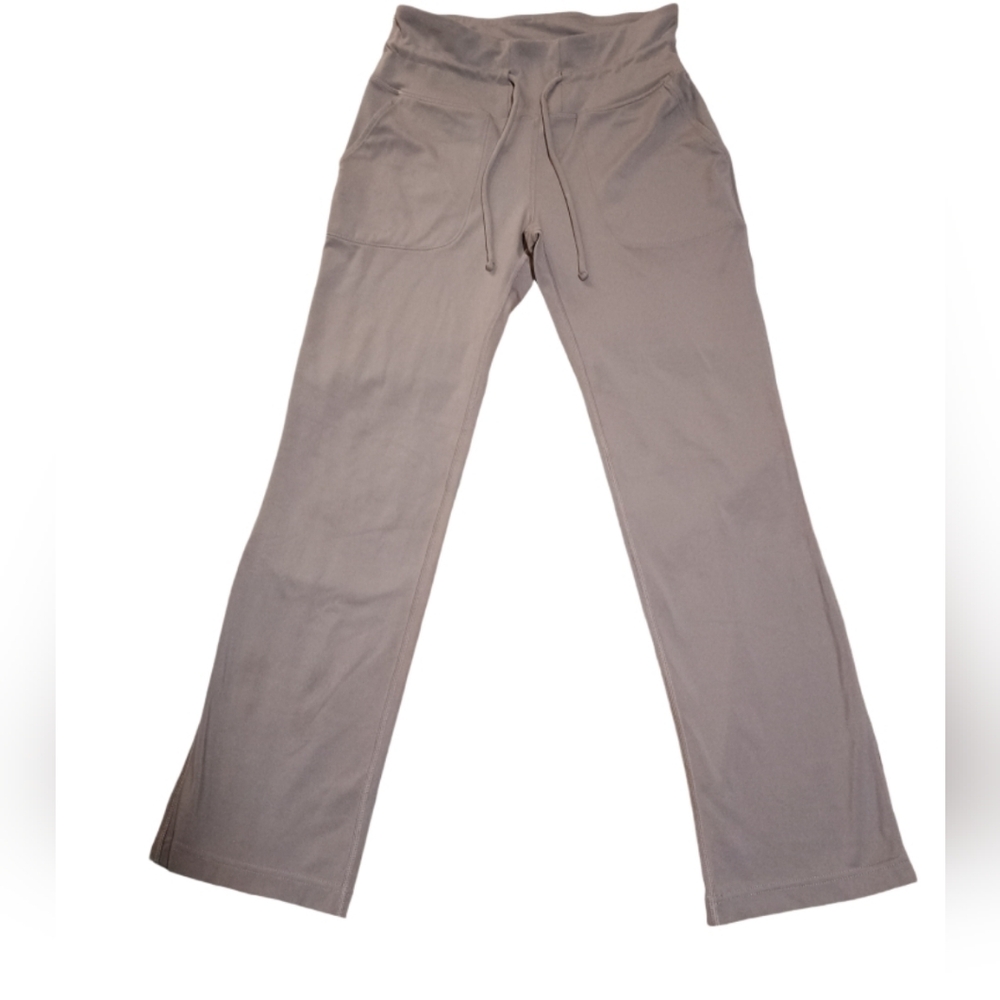 Mondetta Women's Beige Joggers